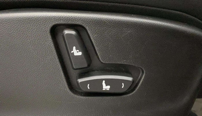 2019 MG HECTOR SHARP HYBRID 1.5 PETROL, Petrol, Manual, 46,794 km, Driver Side Adjustment Panel