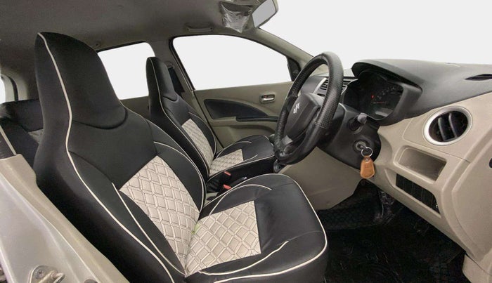 2017 Maruti Celerio VXI, Petrol, Manual, 59,303 km, Right Side Front Door Cabin