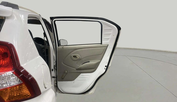 2016 Datsun Redi Go T (O), Petrol, Manual, 70,578 km, RHS Rear Door