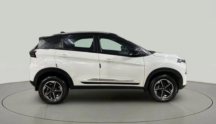 2023 Tata NEXON FEARLESS SUNROOF DUAL TONE 1.5 DIESEL, Diesel, Manual, 44,230 km, Right Side View