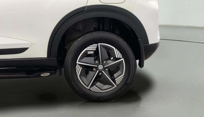 2024 Tata NEXON CREATIVE+ SUNROOF AMT 1.2 PETROL, Petrol, Automatic, 19,648 km, Left Rear Wheel
