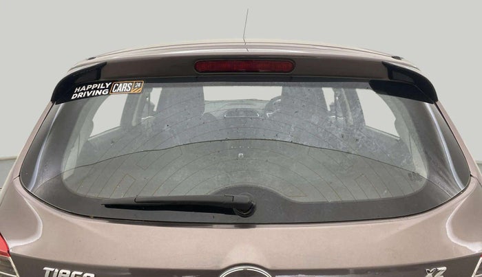 2016 Tata Tiago XZ PETROL, Petrol, Manual, 37,465 km, Rear Windshield