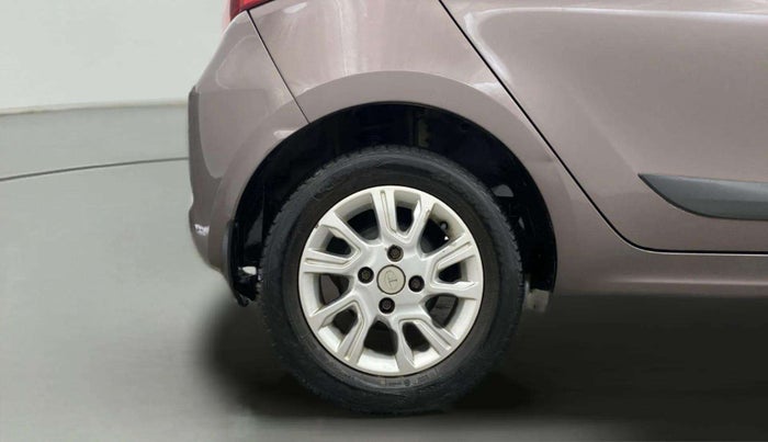 2016 Tata Tiago XZ PETROL, Petrol, Manual, 37,465 km, Right Rear Wheel