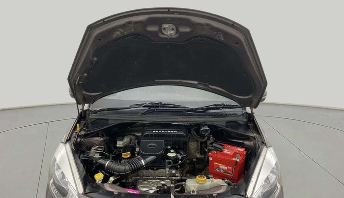 2016 Tata Tiago XZ PETROL, Petrol, Manual, 37,465 km, Open Bonet