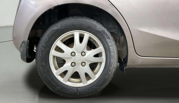 2014 Honda Brio VX AT, Petrol, Automatic, 27,434 km, Right Rear Wheel