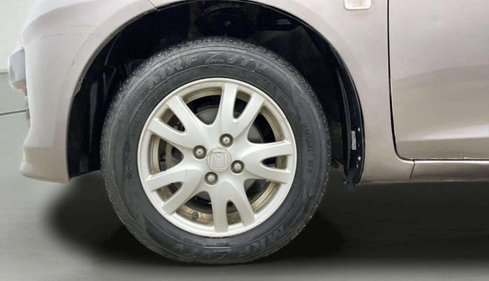 2014 Honda Brio VX AT, Petrol, Automatic, 27,434 km, Left Front Wheel