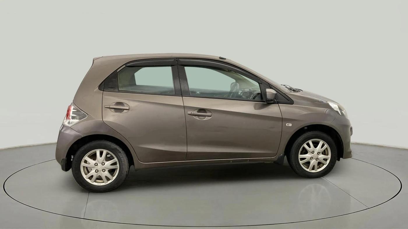 2014 Honda Brio VX AT, Petrol, Automatic, 27,434 km, Right Side View