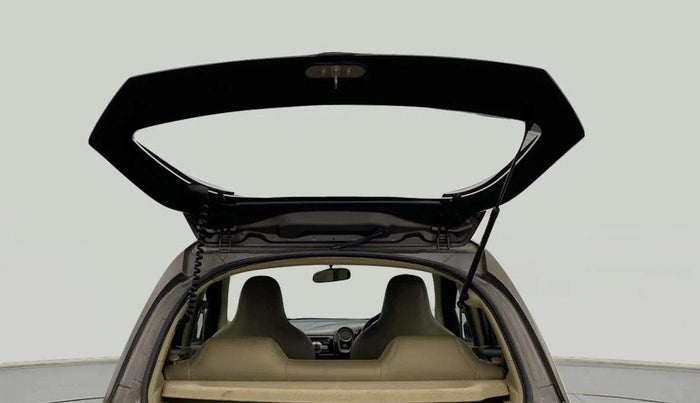 2014 Honda Brio VX AT, Petrol, Automatic, 27,434 km, Boot Door Open