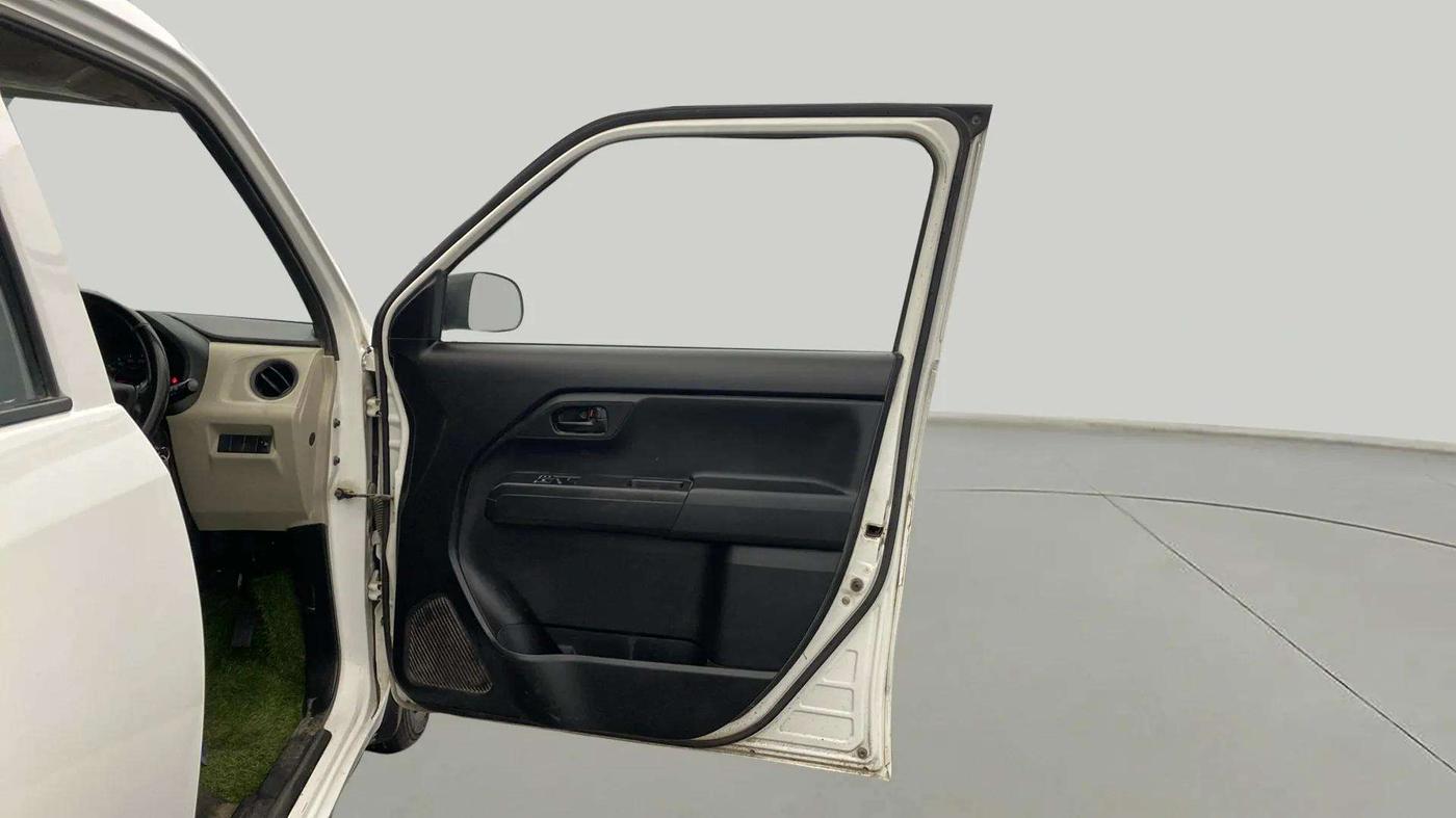 2021 Maruti New Wagon-R LXI 1.0, Petrol, Manual, 74,059 km, RHS Front Door