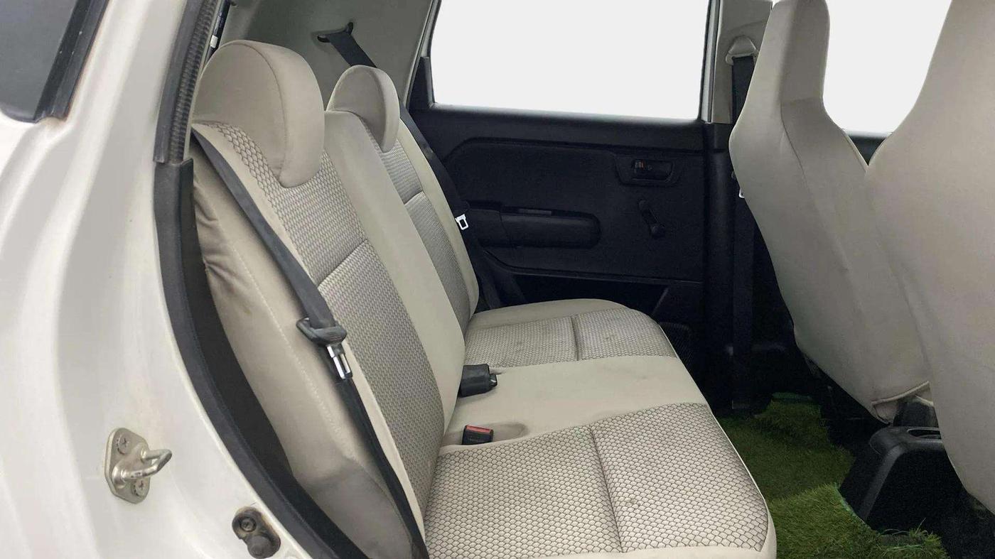 2021 Maruti New Wagon-R LXI 1.0, Petrol, Manual, 74,059 km, Right Side Rear Door Cabin