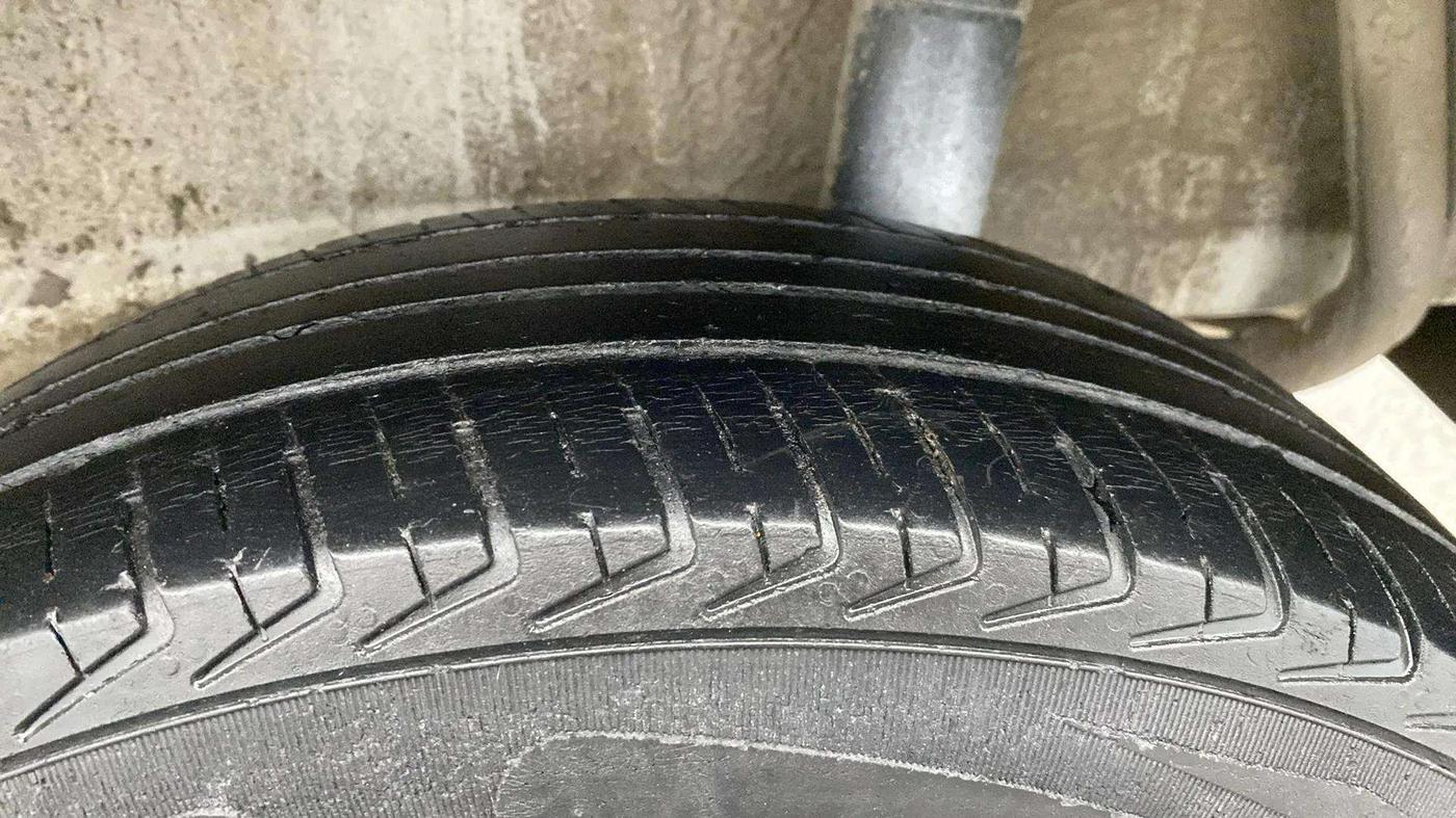2021 Maruti New Wagon-R LXI 1.0, Petrol, Manual, 74,059 km, Left Rear Tyre Tread