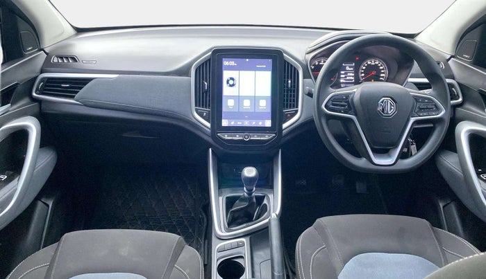 2021 MG HECTOR SUPER 1.5 PETROL, Petrol, Manual, 24,711 km, Dashboard