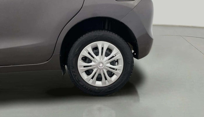 2017 Maruti Baleno DELTA PETROL 1.2, Petrol, Manual, 45,385 km, Left Rear Wheel