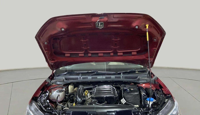 2023 Volkswagen VIRTUS TOPLINE TSI 1.0 MT, Petrol, Manual, 74,818 km, Open Bonet