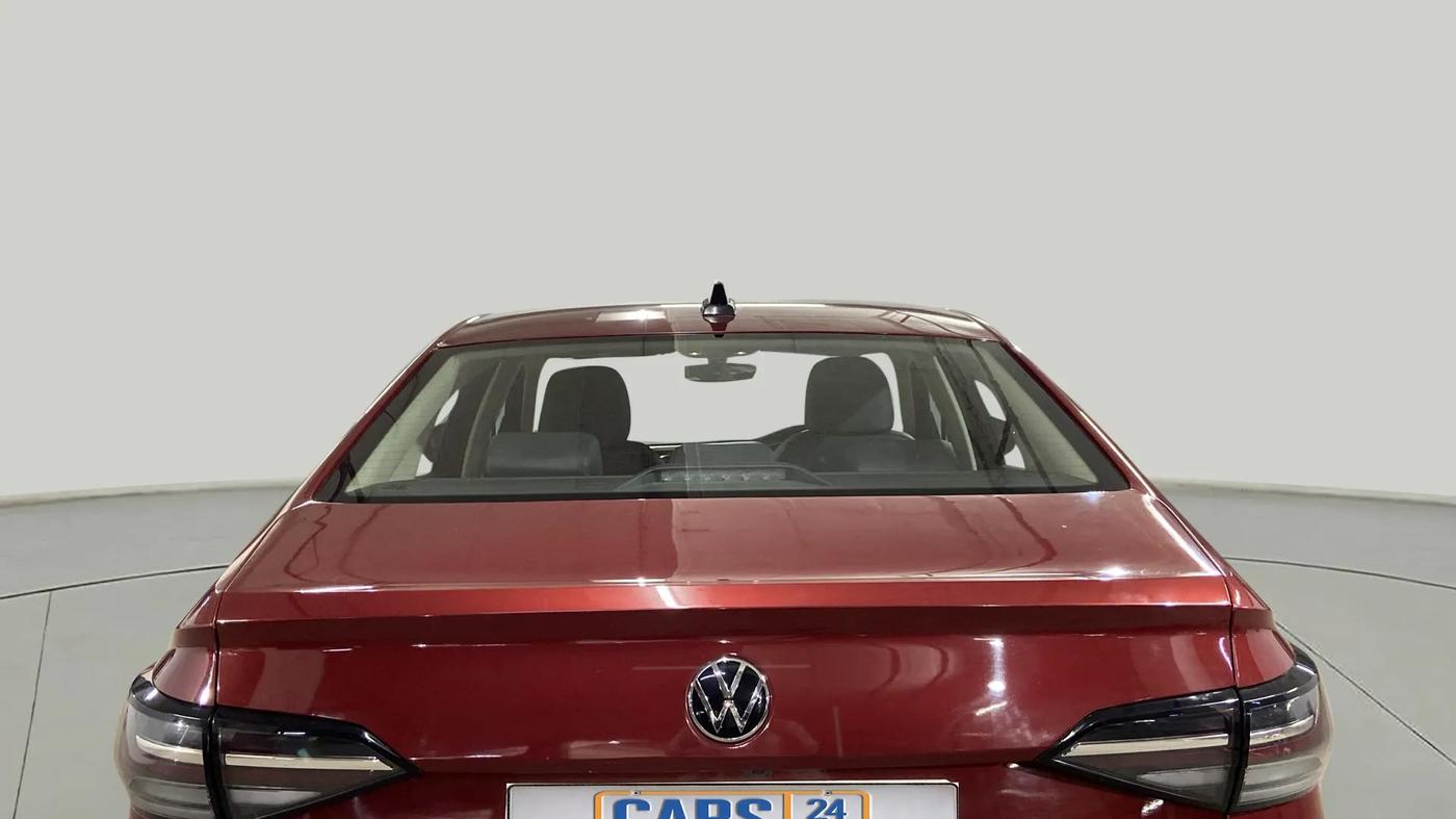 2023 Volkswagen VIRTUS TOPLINE TSI 1.0 MT, Petrol, Manual, 75,073 km, Rear Windshield