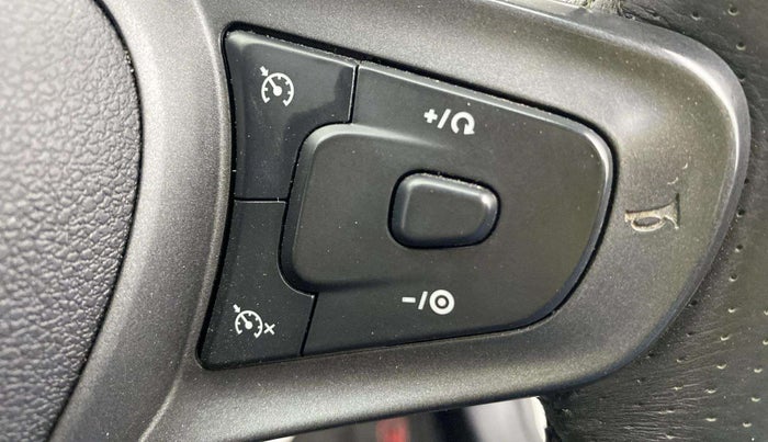 2022 Tata ALTROZ XZ PETROL, Petrol, Manual, 37,286 km, Adaptive Cruise Control