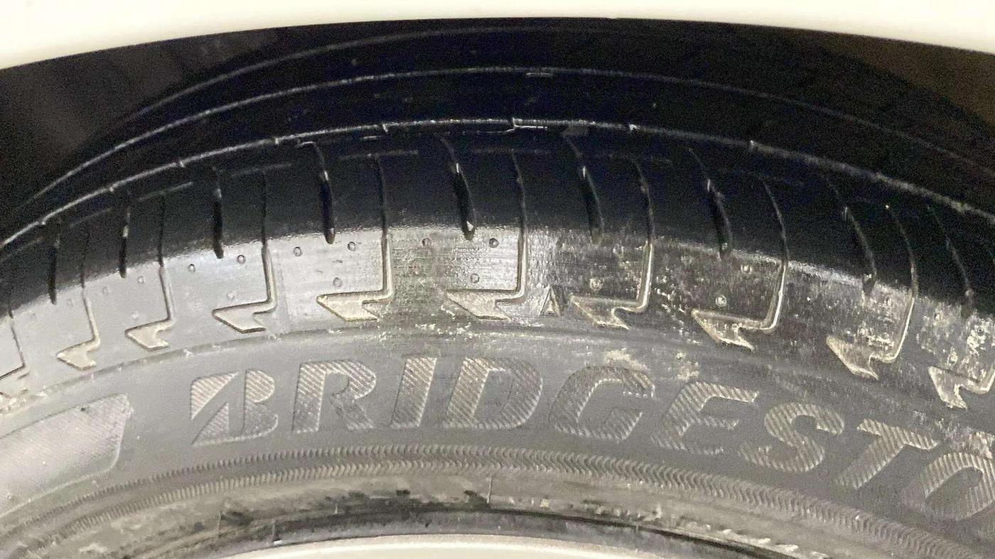 2023 Maruti Celerio ZXI AMT, Petrol, Automatic, 28,888 km, Left Rear Tyre Tread