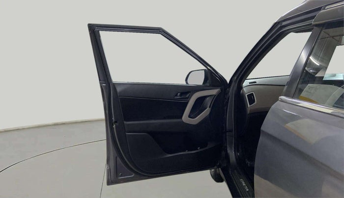 2018 Hyundai Creta E PLUS 1.6 PETROL, Petrol, Manual, 70,276 km, LHS Front Door