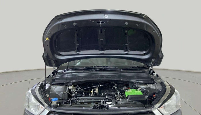 2018 Hyundai Creta E PLUS 1.6 PETROL, Petrol, Manual, 70,276 km, Open Bonet
