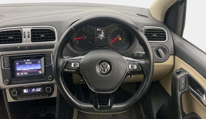 2016 Volkswagen Polo HIGHLINE1.2L, Petrol, Manual, 71,886 km, Steering Wheel Close Up