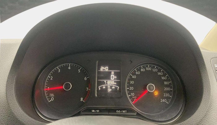 2016 Volkswagen Polo HIGHLINE1.2L, Petrol, Manual, 71,886 km, Odometer Image