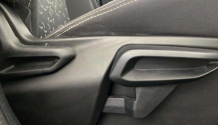 2021 Tata Tiago XZA PLUS PETROL, Petrol, Automatic, 42,057 km, Driver Side Adjustment Panel