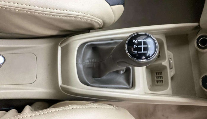 2020 Maruti Ertiga ZXI SHVS, Petrol, Manual, 52,668 km, Gear Lever