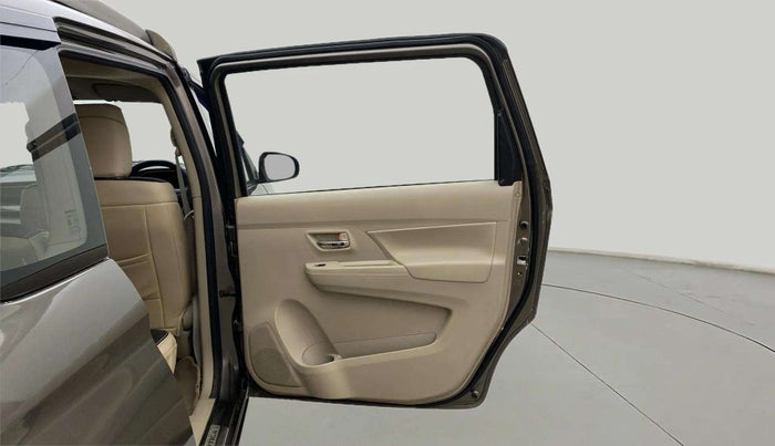 2020 Maruti Ertiga ZXI SHVS, Petrol, Manual, 52,668 km, RHS Rear Door
