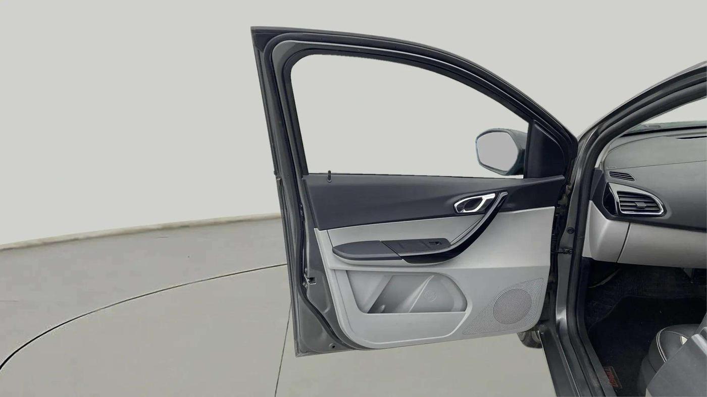 2020 Tata Tiago XZA PLUS PETROL, Petrol, Automatic, 57,090 km, LHS Front Door