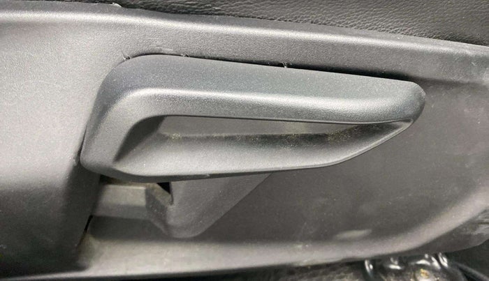 2020 Tata Tiago XZA PLUS PETROL, Petrol, Automatic, 57,056 km, Driver Side Adjustment Panel