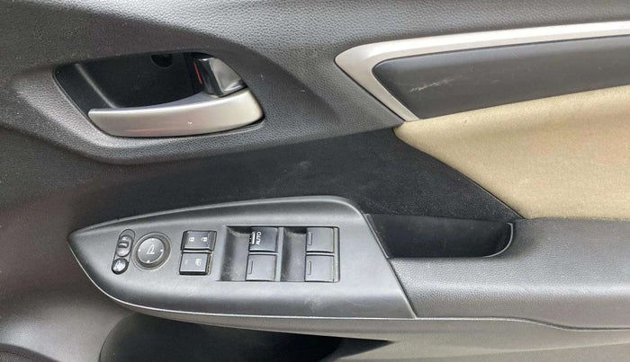 2018 Honda Jazz 1.2L I-VTEC VX, Petrol, Manual, 68,745 km, Driver Side Door Panels Control