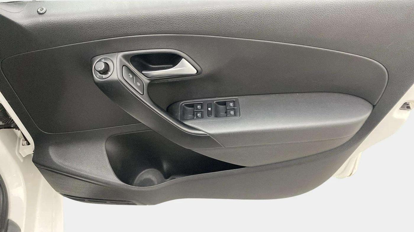 2019 Volkswagen Polo GT TSI AT, Petrol, Automatic, 35,499 km, Driver Side Door Panels Control