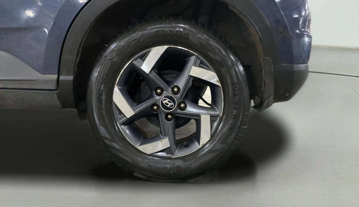 2021 Hyundai VENUE SX 1.0 TURBO, Petrol, Manual, 31,619 km, Left Rear Wheel