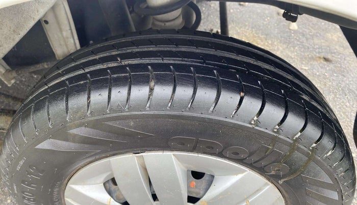 2017 Maruti Alto 800 LXI, Petrol, Manual, 39,364 km, Left Rear Tyre Tread