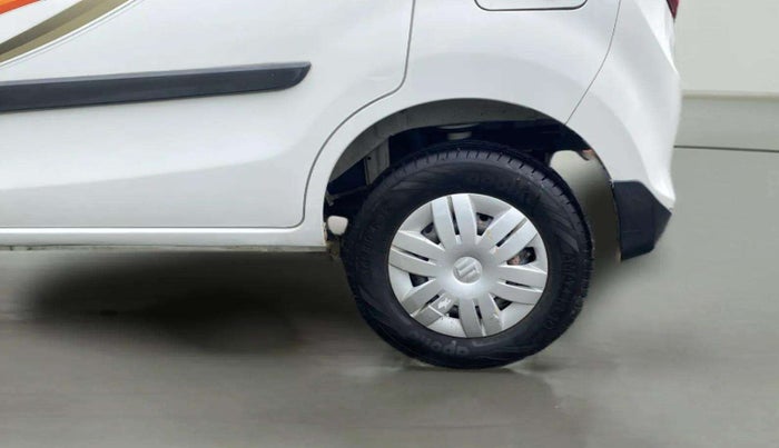 2017 Maruti Alto 800 LXI, Petrol, Manual, 39,364 km, Left Rear Wheel