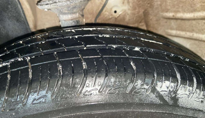 2022 Maruti New Wagon-R VXI 1.0, Petrol, Manual, 33,373 km, Left Front Tyre Tread