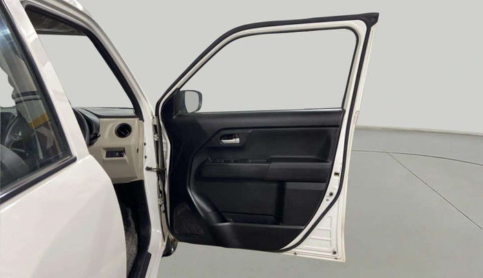 2022 Maruti New Wagon-R VXI 1.0, Petrol, Manual, 33,373 km, RHS Front Door