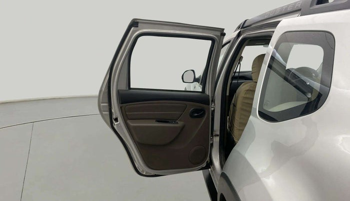 2019 Renault Duster RXS CVT, CNG, Automatic, 49,990 km, LHS Rear Door