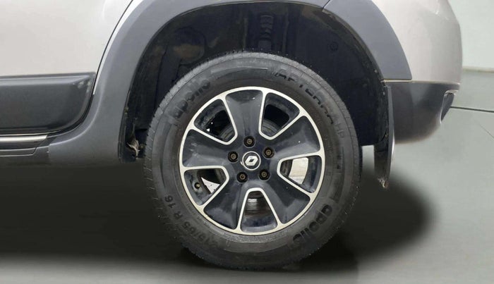 2019 Renault Duster RXS CVT, CNG, Automatic, 49,990 km, Left Rear Wheel