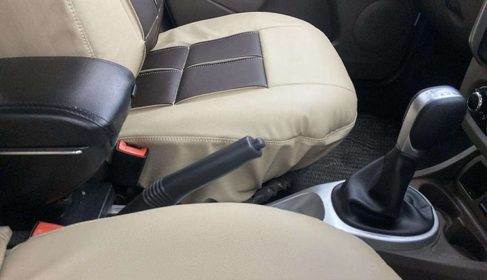 2019 Renault Duster RXS CVT, CNG, Automatic, 49,990 km, Gear Lever