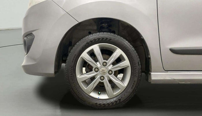 2015 Maruti Wagon R Stingray VXI, CNG, Manual, 72,366 km, Left Front Wheel