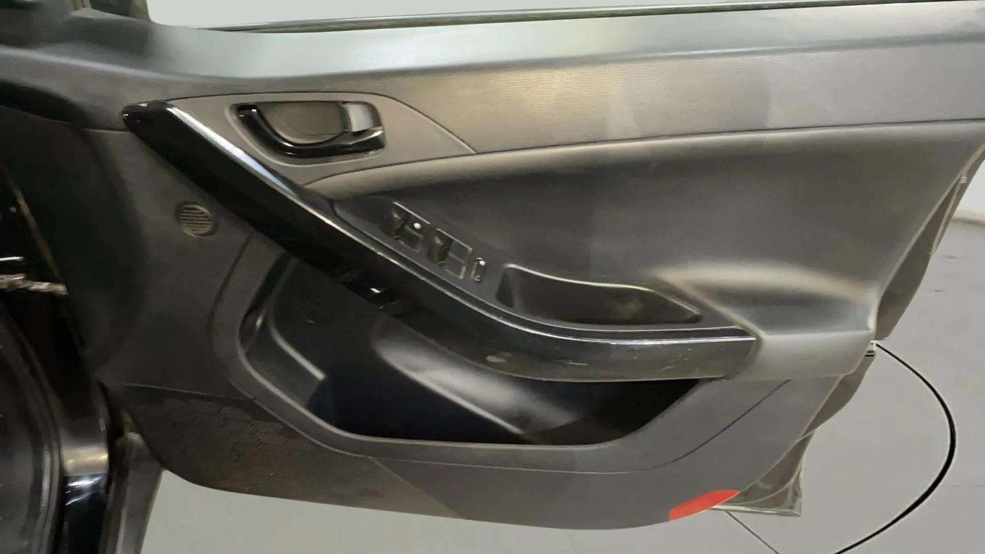 2023 Tata NEXON XZ PLUS SUNROOF DARK DIESEL, Diesel, Manual, 19,440 km, Driver Side Door Panels Control