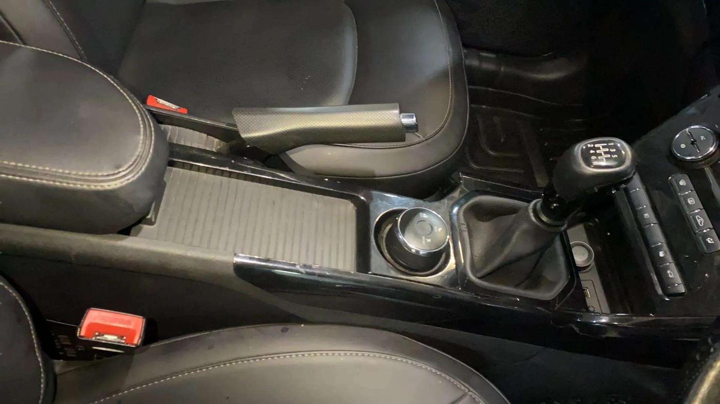 2023 Tata NEXON XZ PLUS SUNROOF DARK DIESEL, Diesel, Manual, 19,440 km, Gear Lever