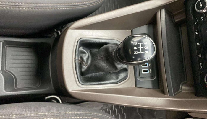 2019 Ford FREESTYLE TITANIUM 1.2 PETROL, Petrol, Manual, 45,291 km, Gear Lever