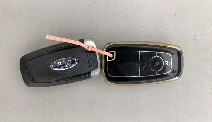 2019 Ford FREESTYLE TITANIUM 1.2 PETROL, Petrol, Manual, 45,291 km, Key Close Up