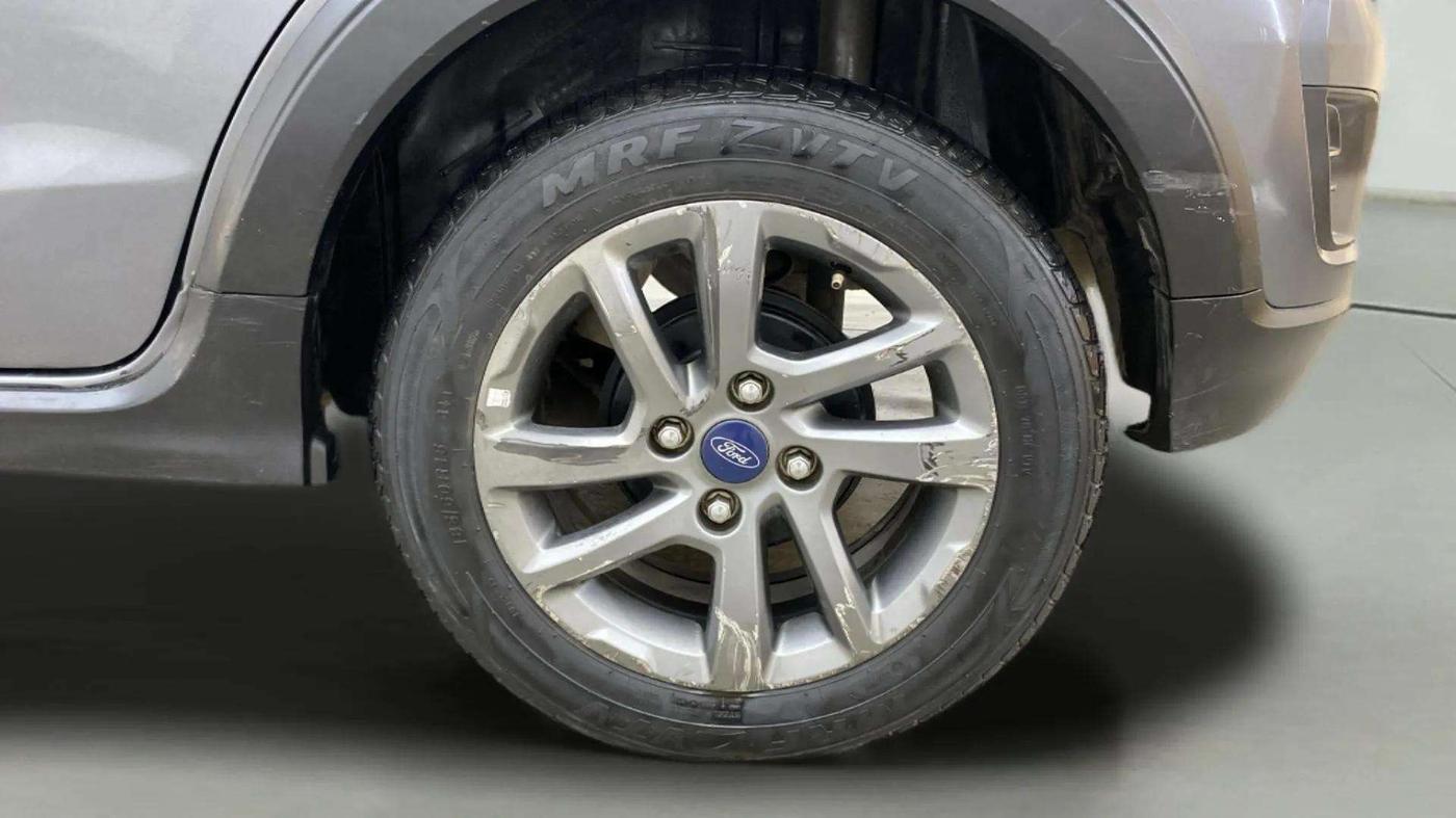 2019 Ford FREESTYLE TITANIUM 1.2 PETROL, Petrol, Manual, 46,081 km, Left Rear Wheel