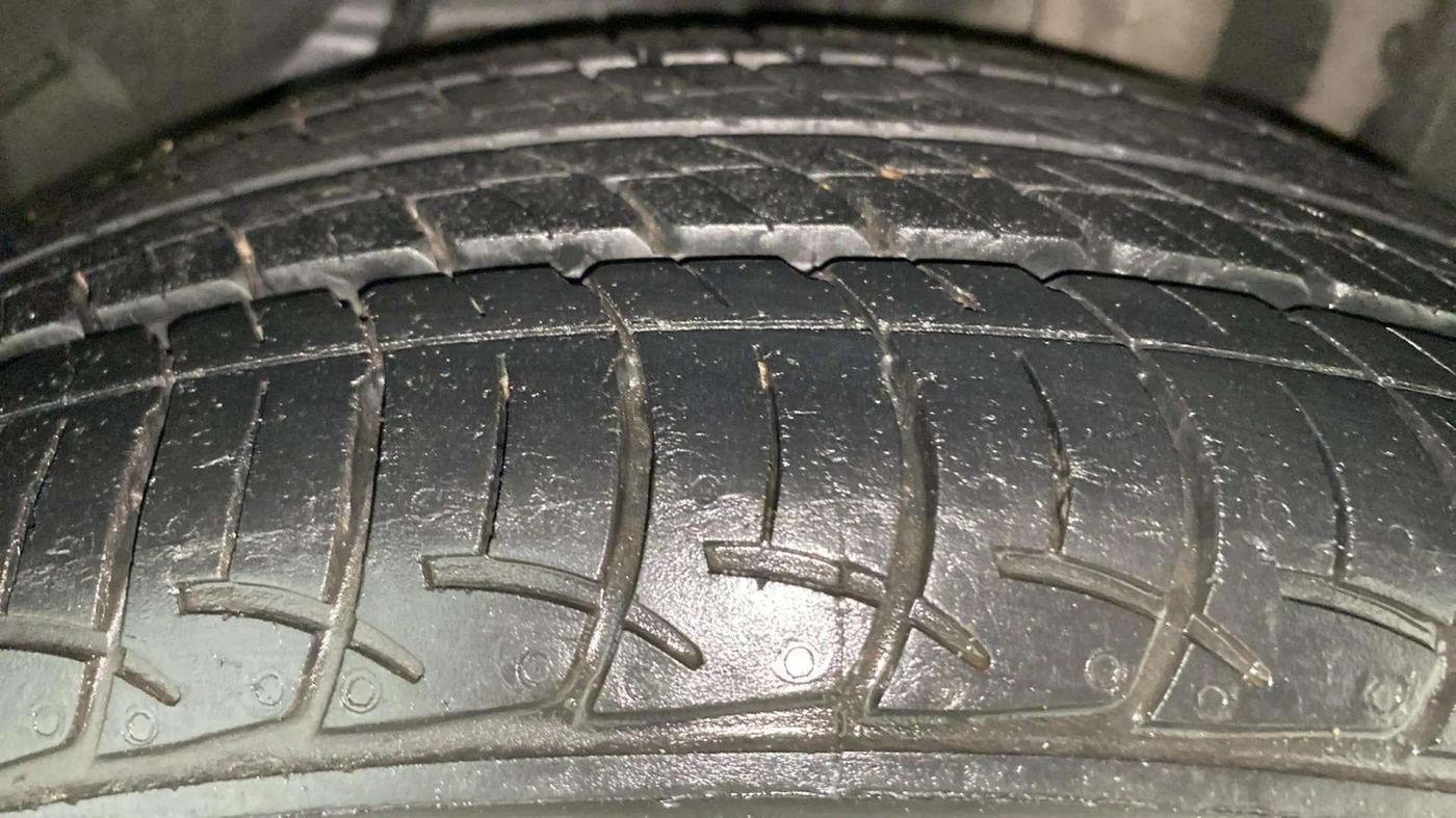 2019 Ford FREESTYLE TITANIUM 1.2 PETROL, Petrol, Manual, 46,081 km, Left Rear Tyre Tread