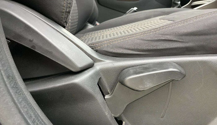 2019 Ford FREESTYLE TITANIUM 1.2 PETROL, Petrol, Manual, 45,291 km, Driver Side Adjustment Panel