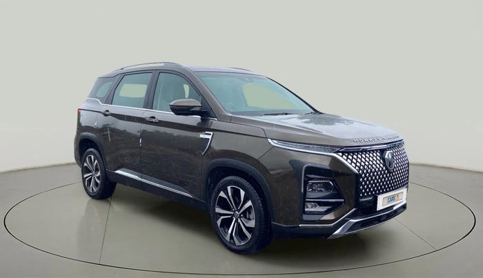 2023 MG HECTOR SAVVY PRO 1.5 TURBO CVT PETROL, Petrol, Automatic, 8,668 km, Right Front Diagonal