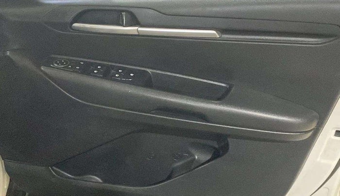 2021 KIA SONET HTK PLUS 1.0 IMT, Petrol, Manual, 50,616 km, Driver Side Door Panels Control